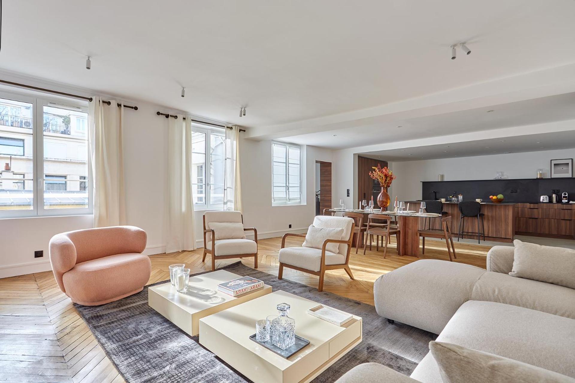 Apartment Louvre Palais Royal By Prestige